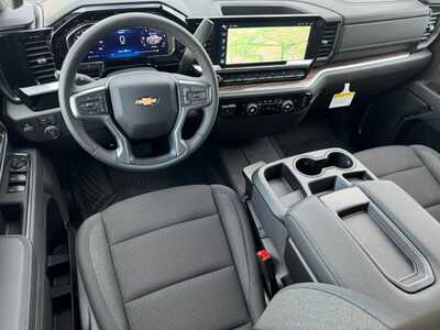 2026 Chevrolet 1500 Crew Cab, $55715.0. Photo 10