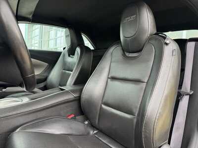 2015 Chevrolet Camaro, $27499. Photo 5