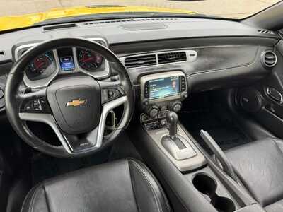 2015 Chevrolet Camaro, $27499. Photo 9
