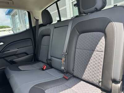 2021 Chevrolet Colorado, $25999. Photo 7