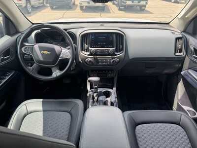 2021 Chevrolet Colorado, $25999. Photo 8