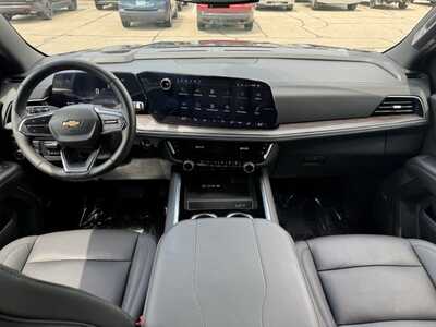 2025 Chevrolet Suburban, $61999. Photo 10