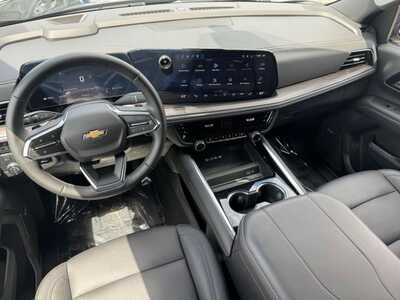 2025 Chevrolet Suburban, $61999. Photo 12