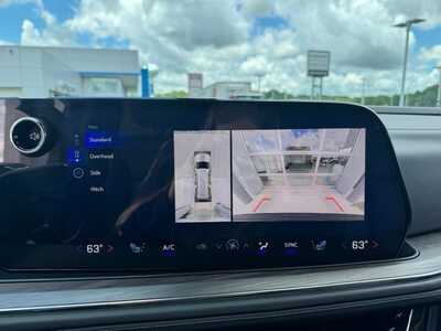 2025 Chevrolet Suburban, $61999. Photo 4