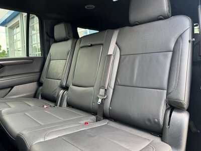 2025 Chevrolet Suburban, $61999. Photo 8