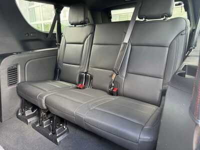 2025 Chevrolet Suburban, $61999. Photo 9