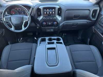 2022 Chevrolet 1500 Crew Cab, $34999. Photo 9