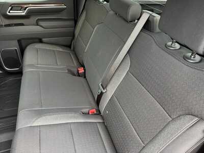 2026 Chevrolet 1500 Crew Cab, $48905.0. Photo 8