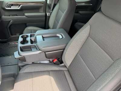 2026 Chevrolet 1500 Crew Cab, $52170.0. Photo 6