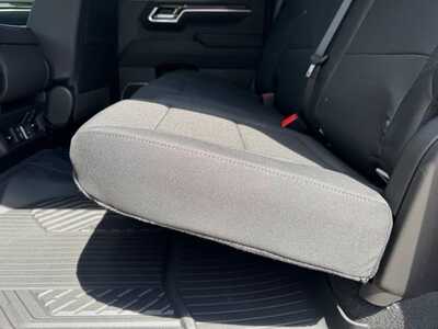 2026 Chevrolet 1500 Crew Cab, $52170.0. Photo 7