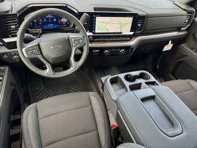 2026 Chevrolet 1500 Crew Cab, $53170.0. Photo 10
