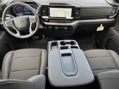 2026 Chevrolet 1500 Crew Cab, $53170.0. Photo 11