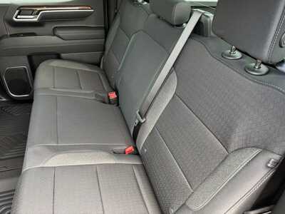 2026 Chevrolet 1500 Crew Cab, $53170.0. Photo 8