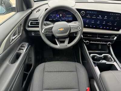 2026 Chevrolet Traverse, $45295.0. Photo 11