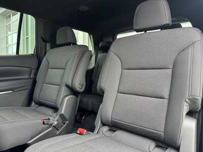 2026 Chevrolet Traverse, $45295.0. Photo 8