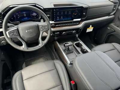 2026 Chevrolet 1500 Crew Cab, $59765.0. Photo 10