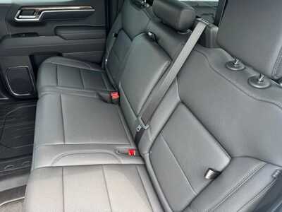 2026 Chevrolet 1500 Crew Cab, $59765.0. Photo 8