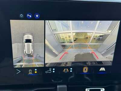 2027 Chevrolet Equinox, $35530.0. Photo 4