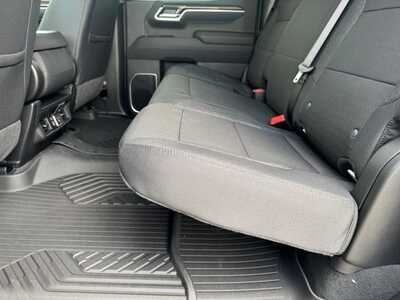2026 Chevrolet 1500 Crew Cab, $52170.0. Photo 7