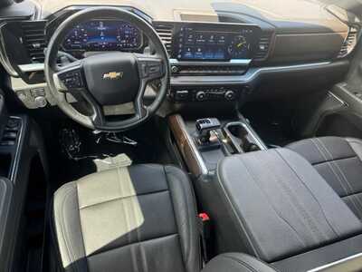 2024 Chevrolet 1500 Crew Cab, $53495. Photo 10