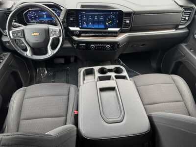 2022 Chevrolet 1500 Crew Cab, $31499. Photo 11