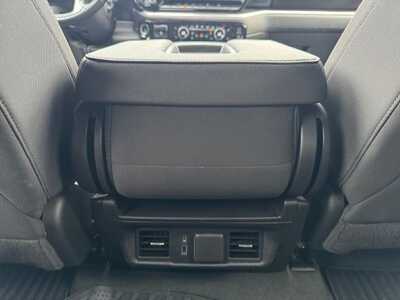 2022 Chevrolet 1500 Crew Cab, $31499. Photo 9