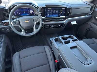 2026 Chevrolet 1500 Crew Cab, $55715.0. Photo 10