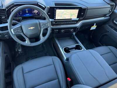 2026 Chevrolet 2500 Crew Cab, $71630.0. Photo 10