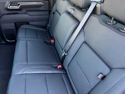 2026 Chevrolet 2500 Crew Cab, $71630.0. Photo 8