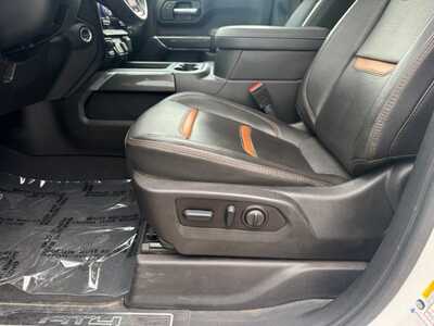 2023 GMC 2500 Crew Cab, $56499. Photo 5