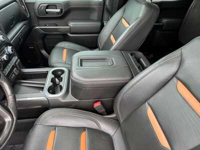 2020 GMC 1500 Crew Cab, $42999. Photo 6