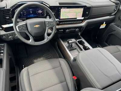 2026 Chevrolet 1500 Crew Cab, $56670.0. Photo 11