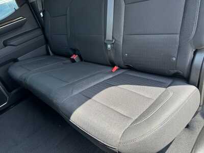 2023 Chevrolet 1500 Crew Cab, $44390. Photo 7