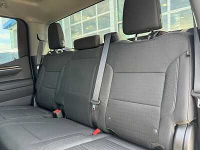 2023 Chevrolet 1500 Crew Cab, $44390. Photo 8