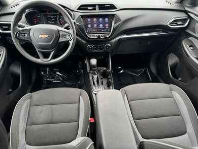 2023 Chevrolet TrailBlazer, $22998. Photo 11