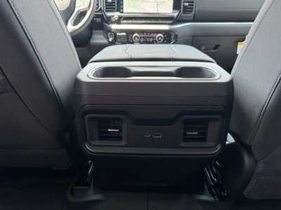2026 Chevrolet 1500 Crew Cab, $56670.0. Photo 9