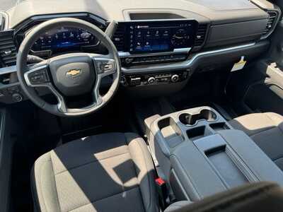 2026 Chevrolet 1500 Crew Cab, $50390.0. Photo 10