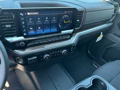 2026 Chevrolet 1500 Crew Cab, $52170.0. Photo 11