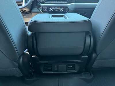 2026 Chevrolet 1500 Crew Cab, $52170.0. Photo 7