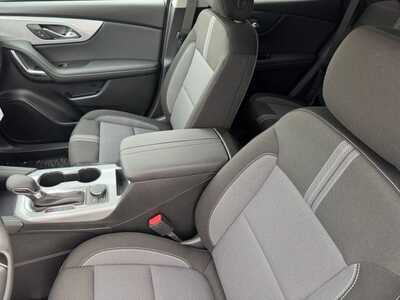 2026 Chevrolet Blazer, $37345.0. Photo 6