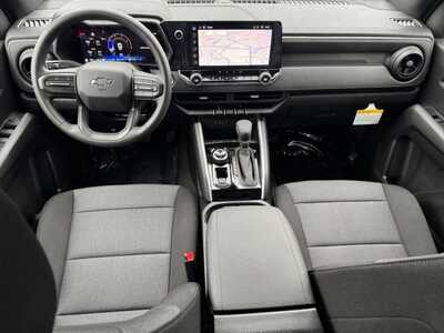 2026 Chevrolet Colorado Crew Cab, $41920.0. Photo 11
