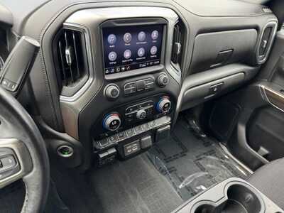 2021 Chevrolet 1500 Crew Cab, $33999. Photo 10