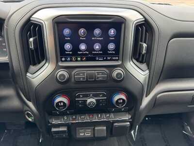 2021 Chevrolet 1500 Crew Cab, $33999. Photo 11