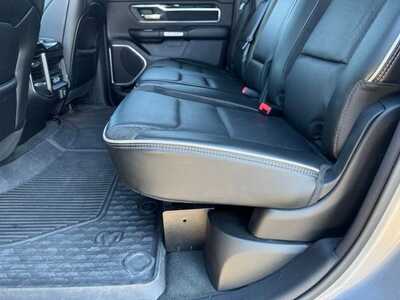 2022 RAM 1500 Crew Cab, $36998. Photo 7
