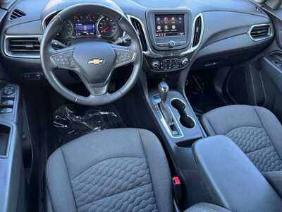 2021 Chevrolet Equinox, $15895. Photo 10