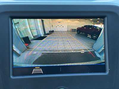 2021 Chevrolet Equinox, $15895. Photo 4