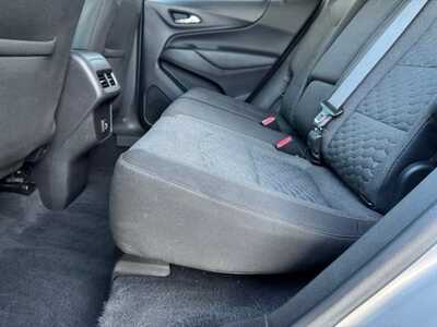 2021 Chevrolet Equinox, $15895. Photo 7