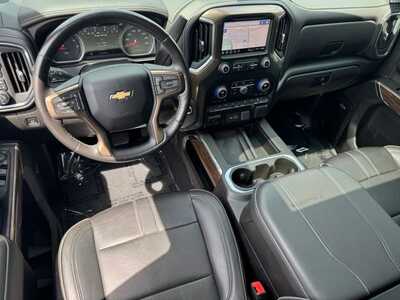 2023 Chevrolet 3500 Crew Cab, $55999. Photo 10