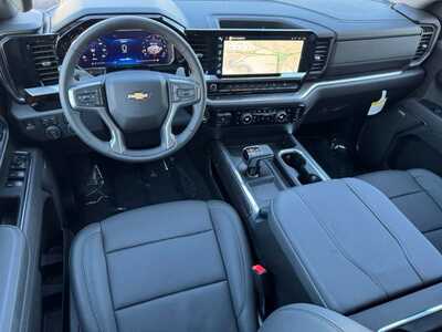 2026 Chevrolet 1500 Crew Cab, $60650.0. Photo 11