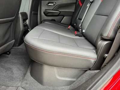 2024 Chevrolet Colorado Crew Cab, $39399. Photo 5
